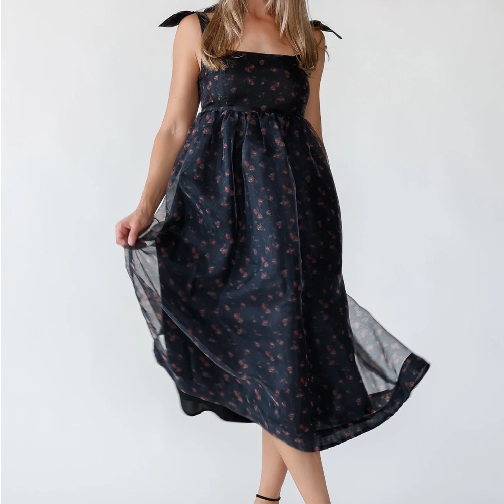 Black Square Neck Midi Sundress